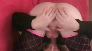 Эмчийн өрөөнд эмэгтэй эмэгтэйчүүдийн эмчтэй Орос секс хийдэг