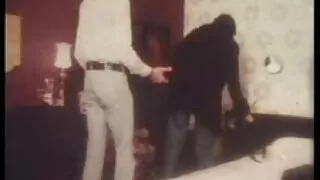 Сайхан шаргал маш хүйтэн masturbating