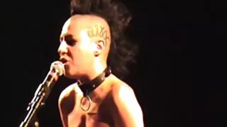 Лесбиян байна секс хаана тэдний нэг нь fingering өөр-ийн pussy