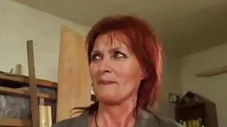Унтаж байгаа гоо сайхан сэрээд тавьсан дээр Түүний ах саваа суугаад хатуу pussy