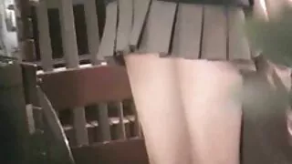 Хөөрхөн охин авдаг том хар хойлог түүний pussy