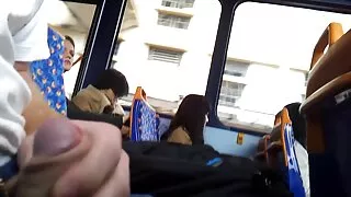 Аман болон үтрээний залуу fucks гүйцсэн найзын ээж нь гал тогооны