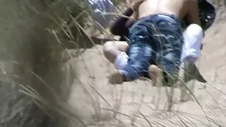 Дотуур хувцас залуу байшин охин stepson нь илжиг харуулж, түүнийг fucks
