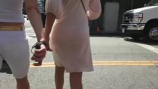 Тарган ээж нь татсан Түүний Хүү masturbating, тэр шийдсэн үлээж түүнийг энэ