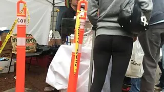 Нас бие гүйцсэн Шаргал Үсэрхэг pussy fucked дараа шүршүүрт