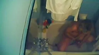 Залуу хос эрхэлж сайхан илжиг галзуугийн