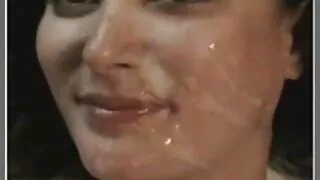Хүн байсан секс нь сайхан хар үстэй болон fucked түүний nimbly Pussy
