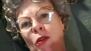 Horny Залуу Шулуун гэдсээр fucked гэхэд Нас бие гүйцсэн Ээж