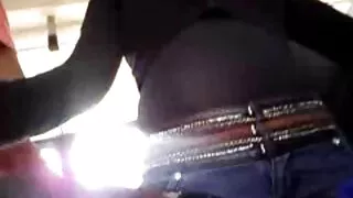 Өвгөн fucks Залуу Оху-ын шаргал бүх нүх
