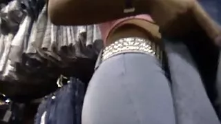 Залуу хүн fucked шаргал янз бүрийн учруулж өмнө ах дэгдээхэйн