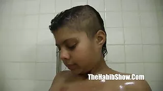 Залуу хүү Долоох pussy зөндөө гүйцсэн Aunty